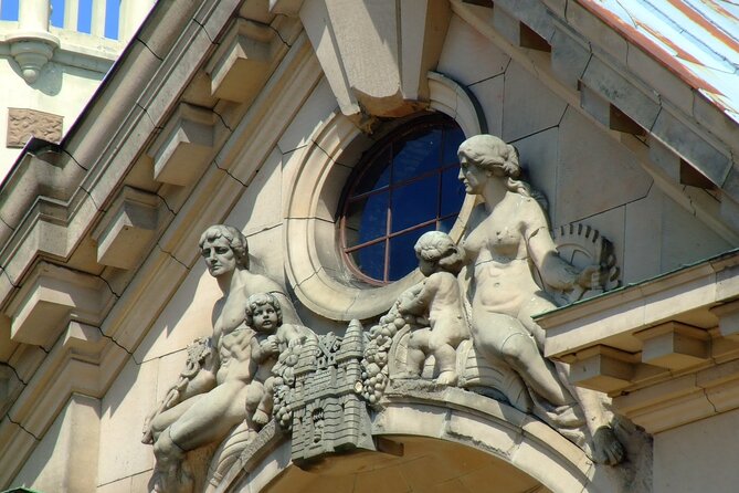 2 Hours Walking Tour in Legends and Secret of Riga's Old Town - Riga City Hall Passage and Rozena iela: Tiny Streets With Big Explanations