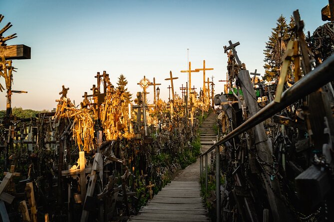 From Riga: Hill of Crosses & Jelgava Highlights - Lunch in Jelgava: local food, optional pre-order
