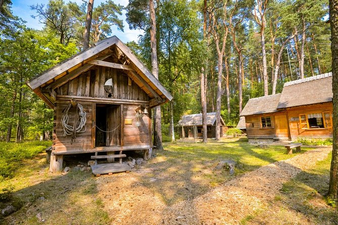 Full-Day Private Trip to Jurmala, Fisherman Villages and Nature Trails from Riga - Key things that make this day trip work