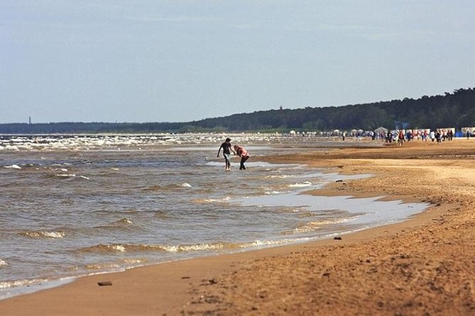 Full-Day Private Trip to Jurmala, Fisherman Villages and Nature Trails from Riga - Price and logistics: what you’re really paying for
