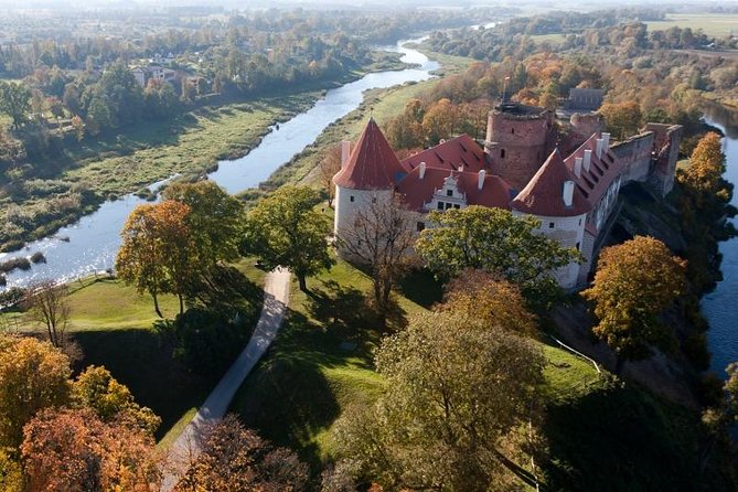 Full-Day Rundale Palace Tour from Riga - Rundale Palace: Baroque and Rococo, built for a duke
