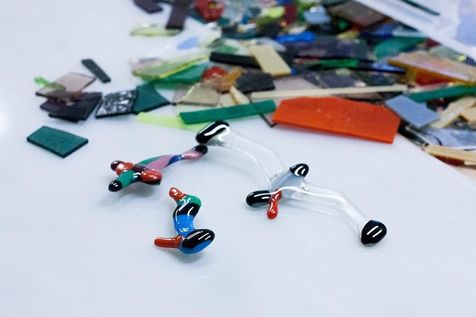 Glass Jewellery Workshop - Shipping Your Glass Jewelry Home in Europe