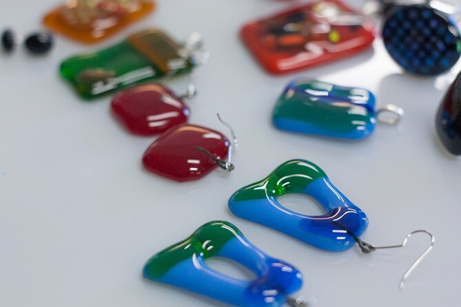 Glass Jewellery Workshop - How the Workshop Works, Step by Step at Glass Point