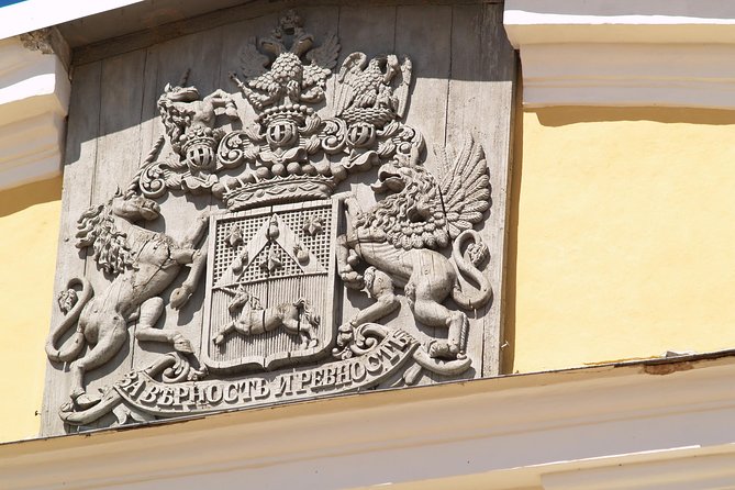 Group Day trip to Rundale Palace, Hill of Crosses & Bauska Castle - Value and Price: What $151.17 Buys You in Real Terms
