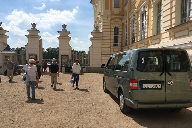 Half-Day Private Trip to Rundale Palace and Garden - The Driver Advantage: English, Flexibility, and Latvia Context