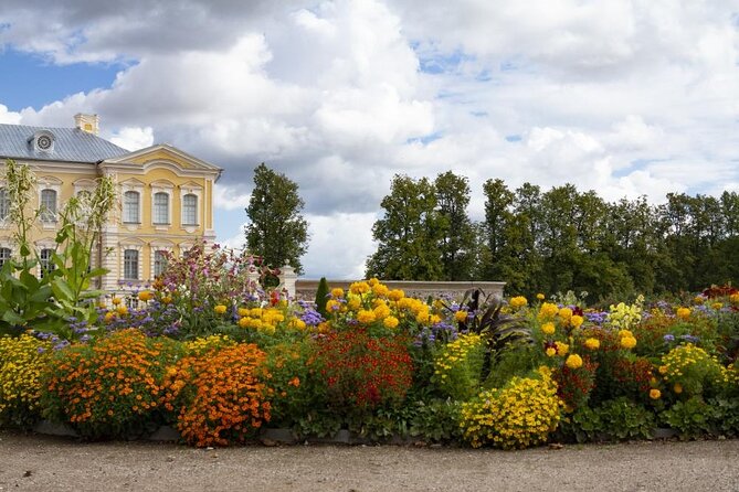 Half-Day Private Trip to Rundale Palace and Garden - Should You Book This Half-Day Private Trip to Rundale Palace and Garden?