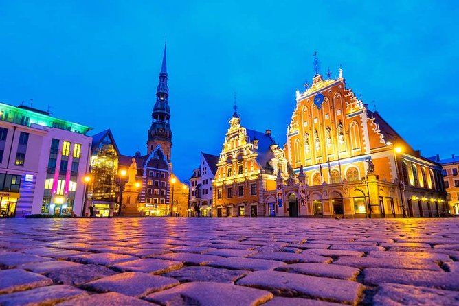 Old Town And Art Nouveau Walking Tour Of Riga - Jauniela and the Latvian National Opera area