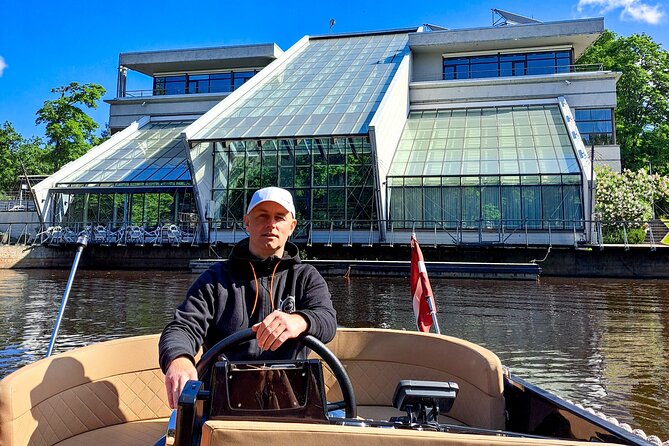 Private Boat Tour experience in Riga (City Canal and Daugava) - Where you meet at Andrejosta, and how the timing works