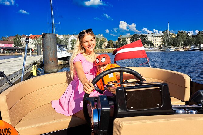 Private Boat Tour experience in Riga (City Canal and Daugava) - The City Canal segment: Riga’s architecture, parks, and bridges from the water