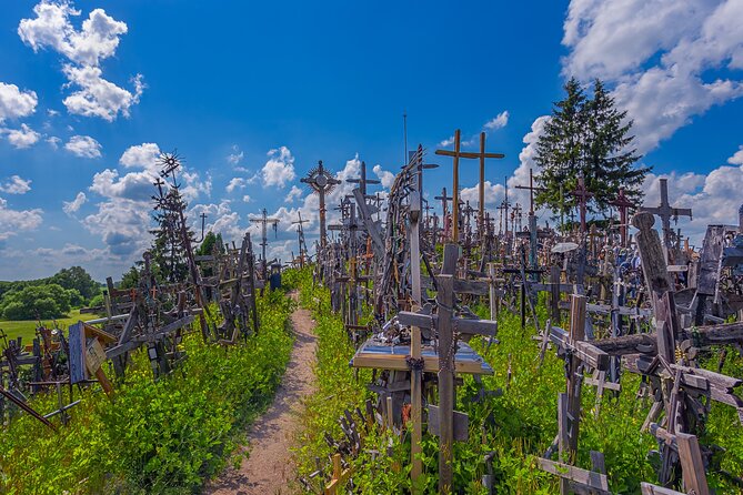 Private Full-Day Trip to Hill of Crosses, Rundale Palace & Bauska - Bauska Castle and the River Musa views