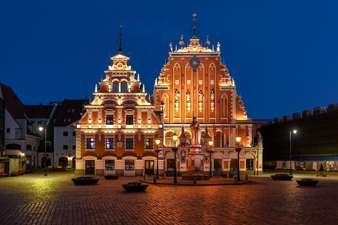 Private Soviet Riga tour - Stop 6, Radisson Blu Latvija Conference & Spa Hotel: Hotel Latvia, Western access, and bugging