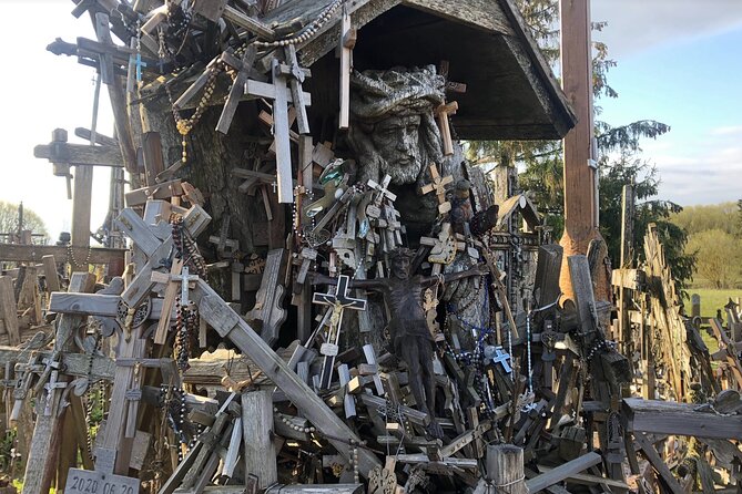 Private transfer Riga - Hill of Crosses - Riga - Key things that make this transfer work well
