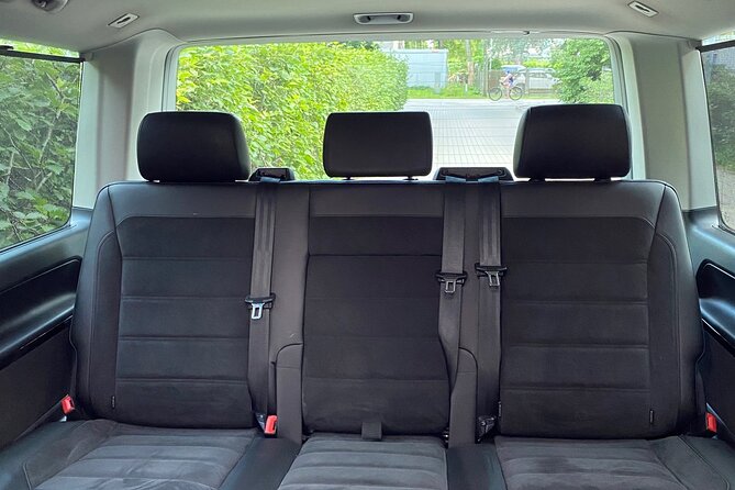 Riga Airport Private Transfer - private group 1 to 8 pax - Who This Transfer Suits Best