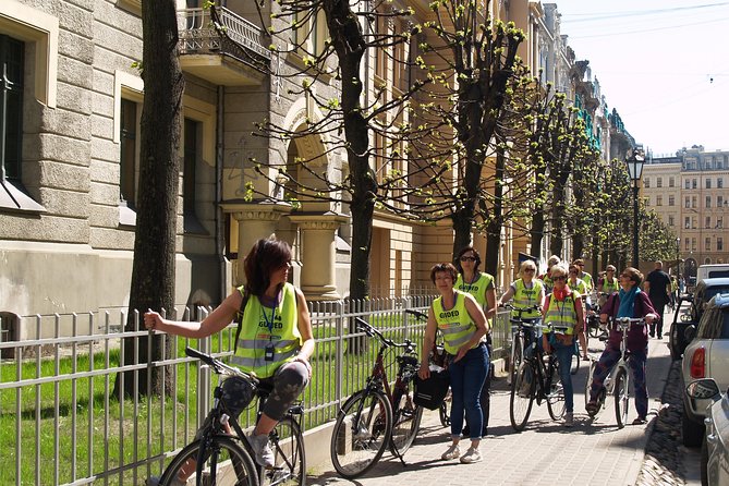 Riga Highlights Bike Tour - Vermanes Garden and the Anna Vērmane connection