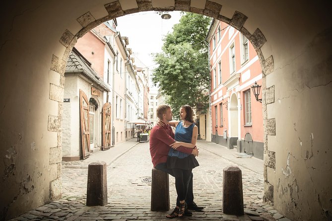Riga Private Photoshoot Tour - Old Town photo stops in order, and what each one adds