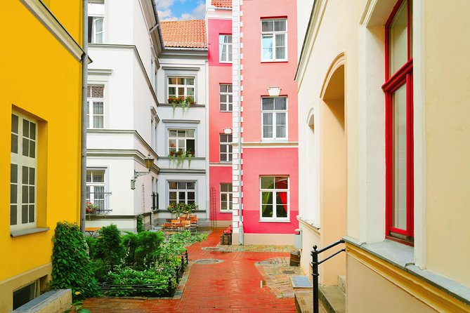 Riga Private Walking Tour - Riga Cathedral and St. Peter’s Church, when admission is extra