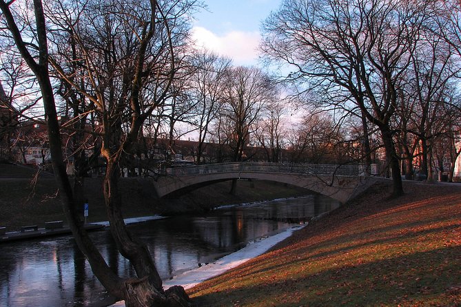Riga Private Walking Tour with a Local - Starting at Rolands Statue, Rātslaukums