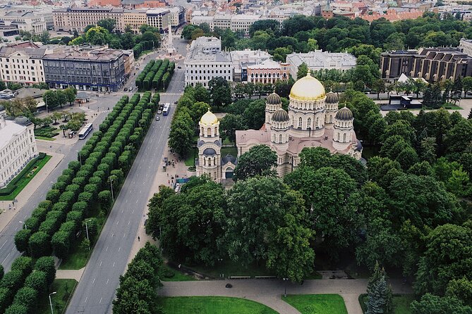 Riga Private Walking Tour with a Local - Practicalities that keep the tour comfortable