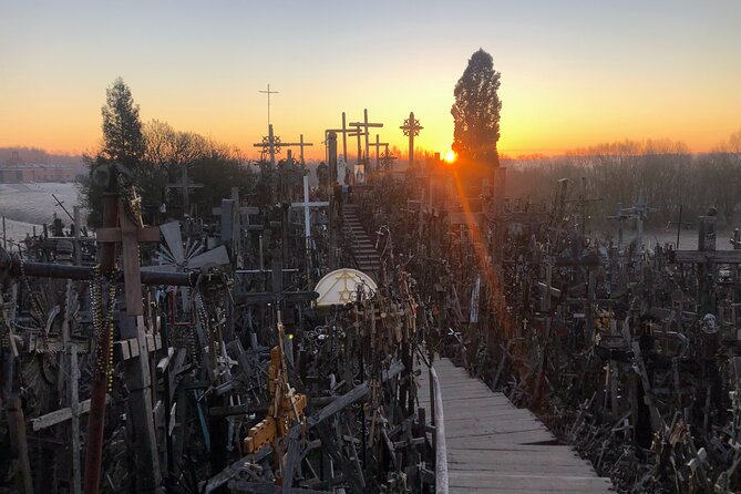 Sunrise at the Hill of Crosses - 2 countries in 1 day - Sunrise at the Hill of Crosses: why the timing matters