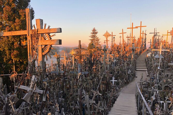Sunrise at the Hill of Crosses - 2 countries in 1 day - Riga pickup, border crossing, and how the drive fits the day