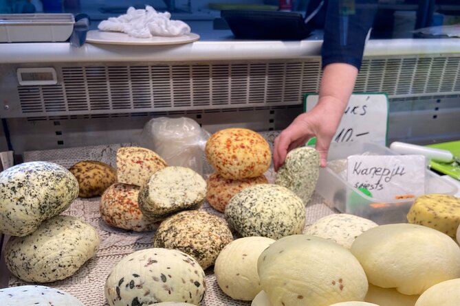 Taste Riga - Private Tour of Latvian Flavour - Seasonal tastings: more than a quick nibble